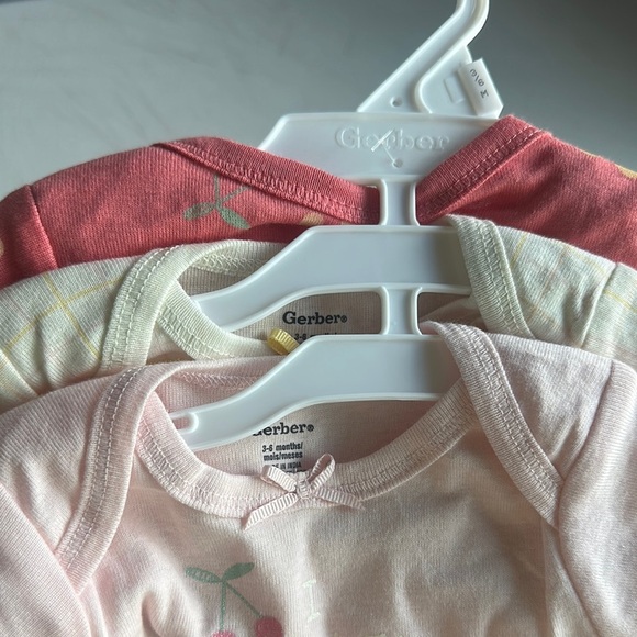 Gerber Pink and Red Bodysuits Soft Cotton One Pieces new - Picture 5 of 5